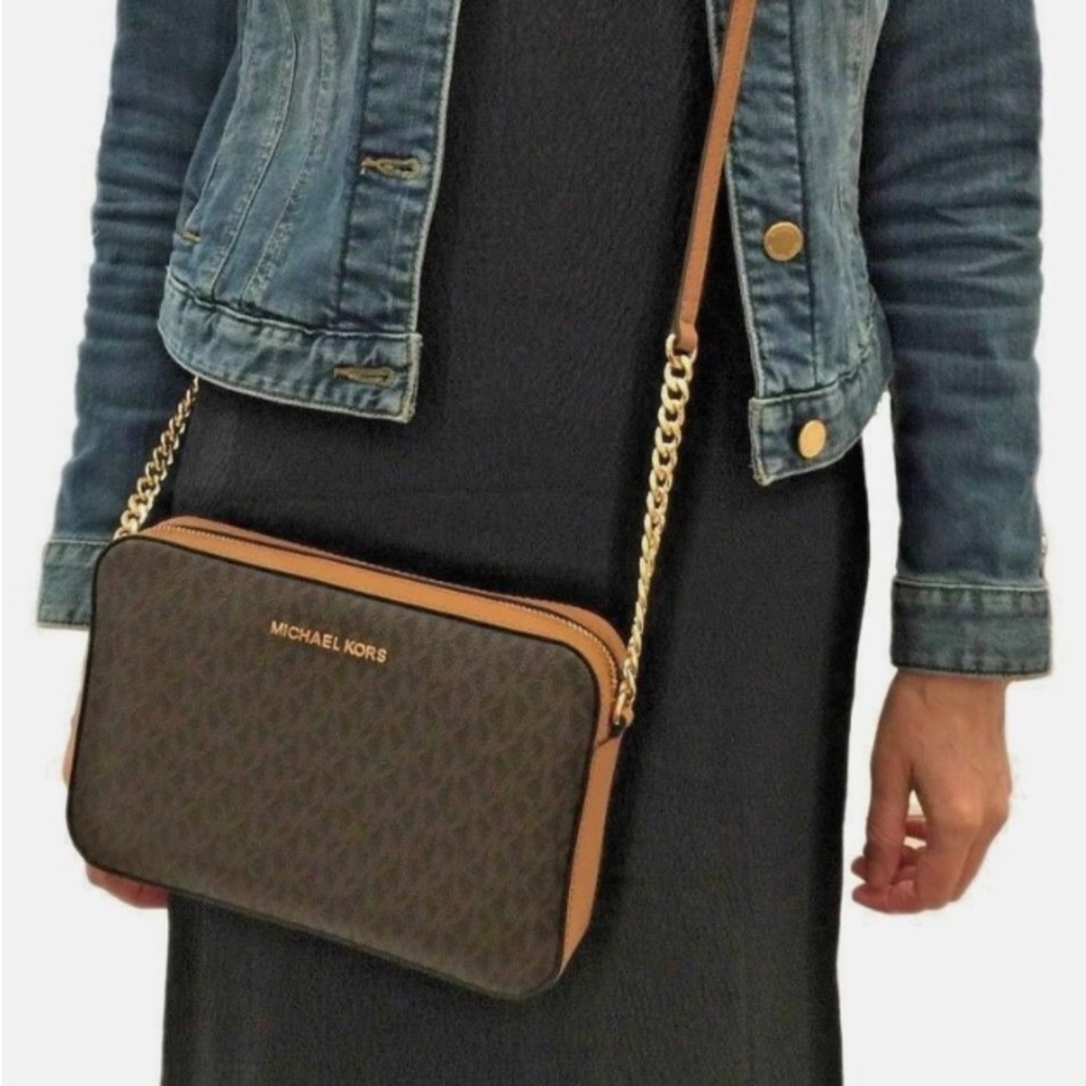 Michael Kors crossbody bag